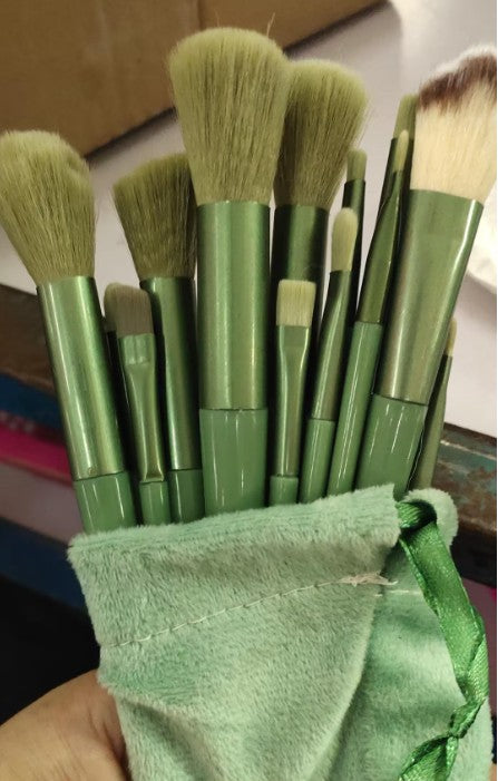 13-Piece Makeup Brush Gift Set